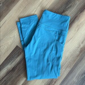 Zyia 7/8 Teal Leggings with Pockets